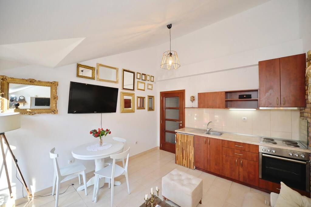 Stylish Apartment 22 Kotor Ngoại thất bức ảnh