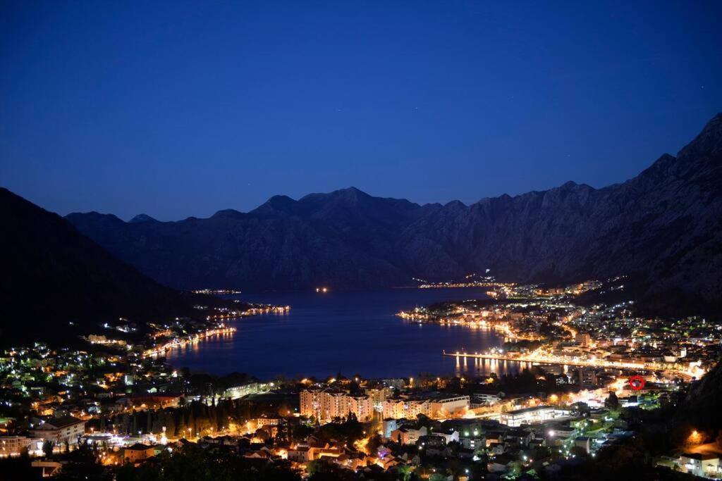 Stylish Apartment 22 Kotor Ngoại thất bức ảnh