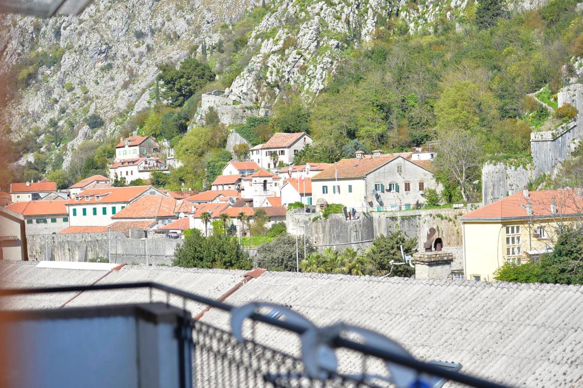 Stylish Apartment 22 Kotor Ngoại thất bức ảnh